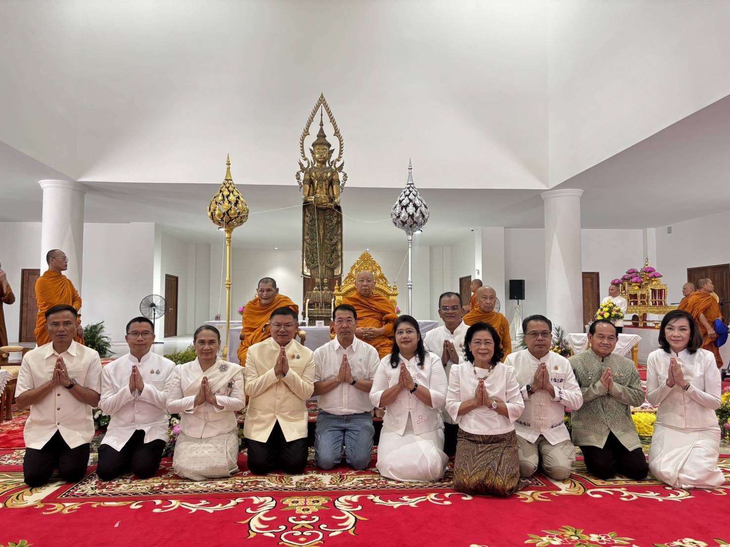 title - รองเลขาธิการ ส.ป.ก. ร่วมคณะ รมช.เกษตรฯ ทำบุญงานพืชสวนโลก พร้อมลงพื้นที่ตรวจเยี่ยม ส.ป.ก.อุดรธานี